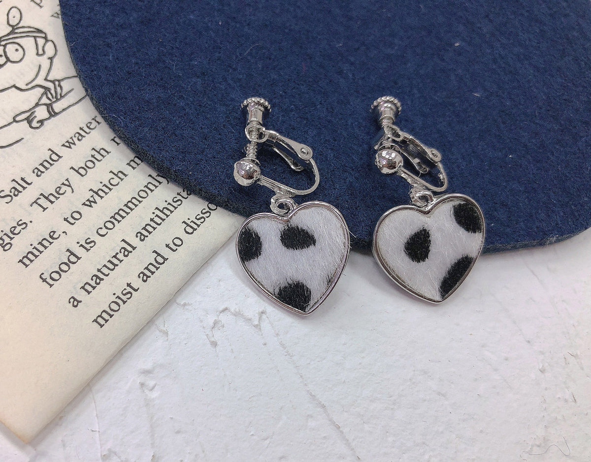 Autumn And Winter Cow Leopard Print Love Earrings