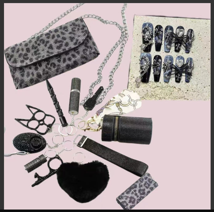 2025 New Arrival Shouder Bag Lady Defense Keychain Set-Free Fake Nails