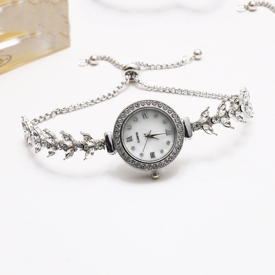 Simple Fashion Temperamental Bracelet Women's Watch Pull-out