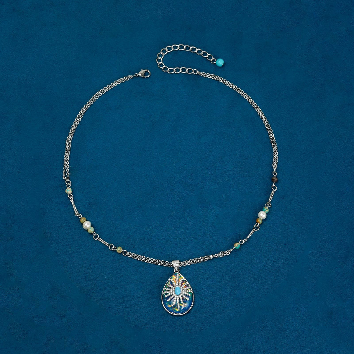 Temperament Palace Feng Shui Drop Shaped Earnail Necklace Set