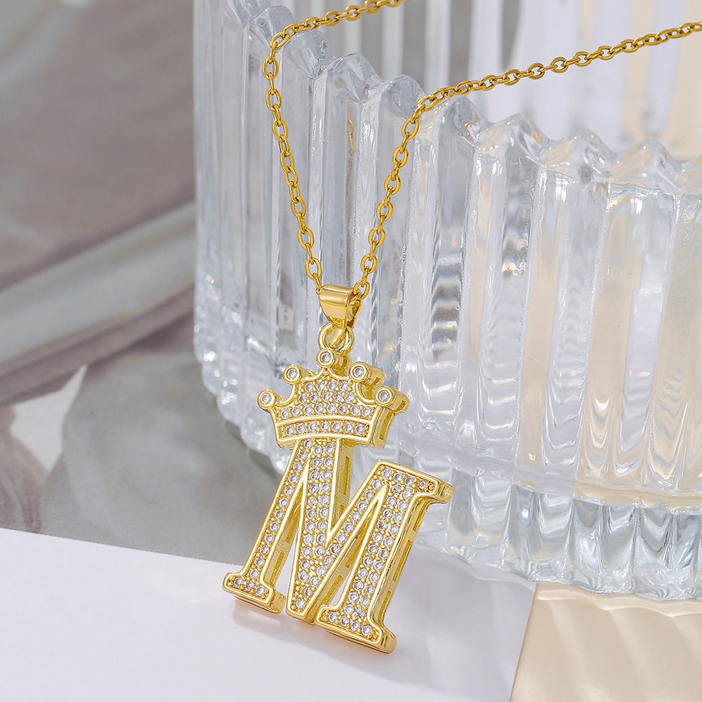 1PCS Fashionable Gold Diamond Crown Uppercase Letter Popular Pendant Necklace, Suitable For Daily Use, Festivals, Parties, Gifts Jewelry Set