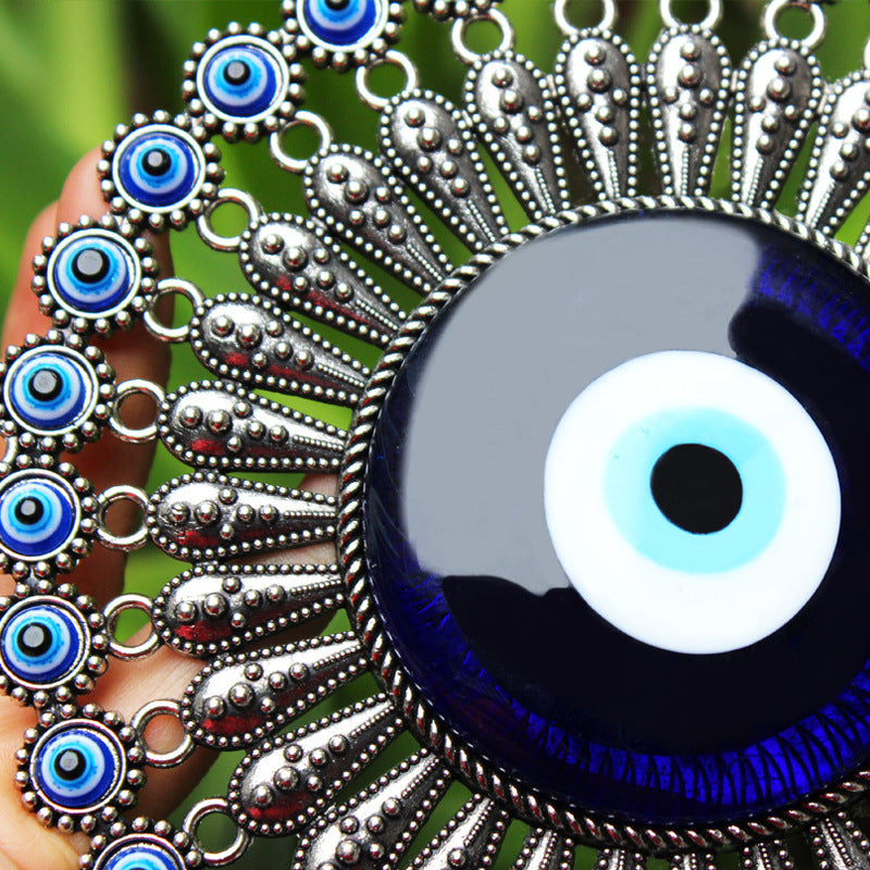 Creative European Style Silver Retro Blue Turkish Eye Pendant
