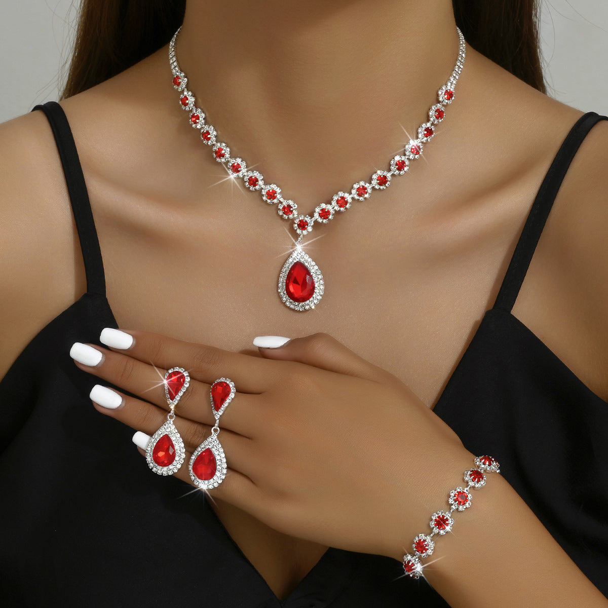 Fashion Jewelry Bridal Jewelry Suit Necklace Ear Stud Bracelet Three-Piece Set