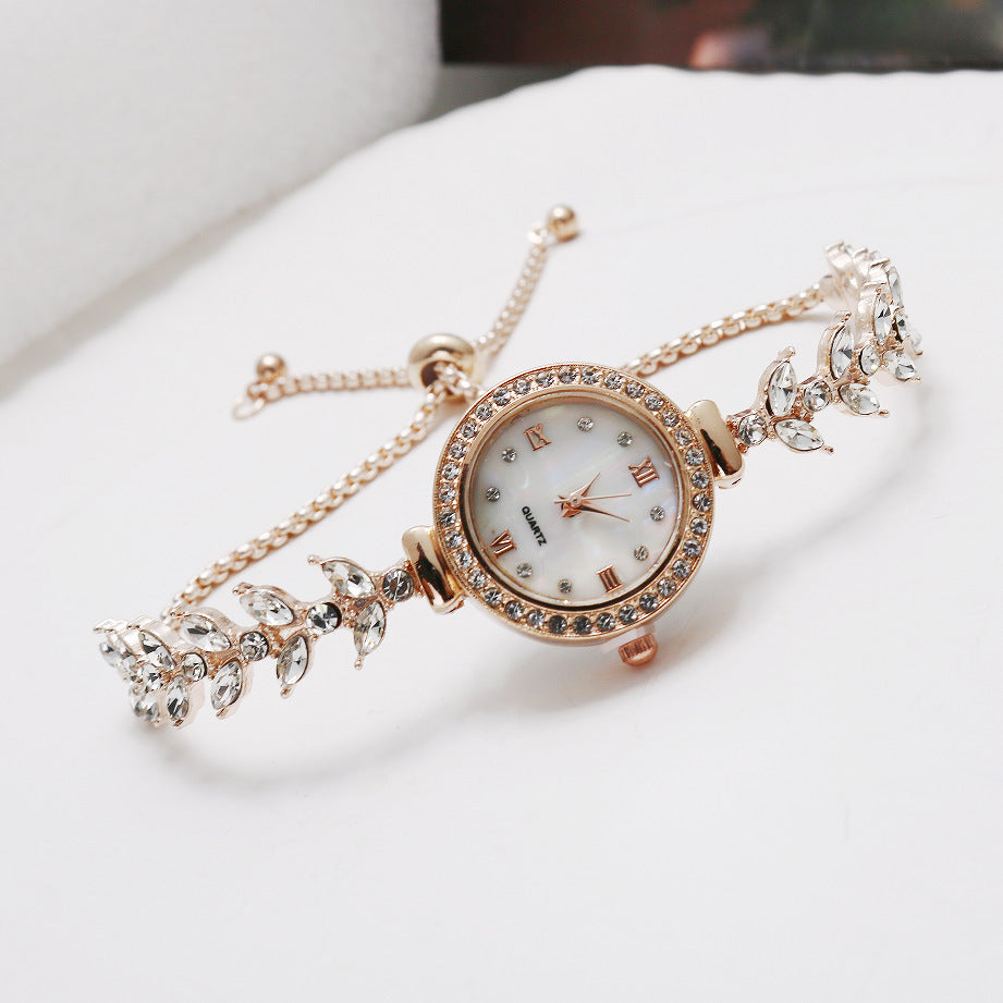 Simple Fashion Temperamental Bracelet Women's Watch Pull-out