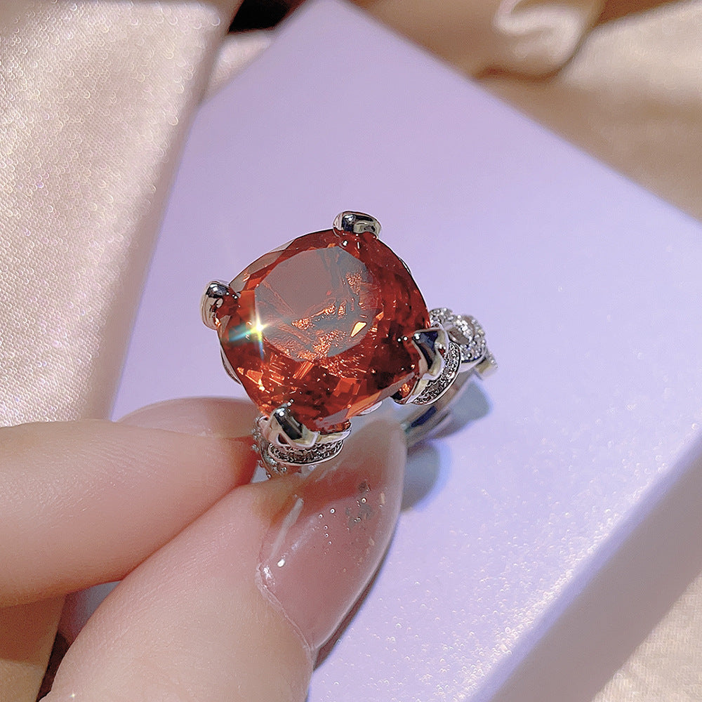 Aquamarine Topaz Pendant Yellow Diamond Suit