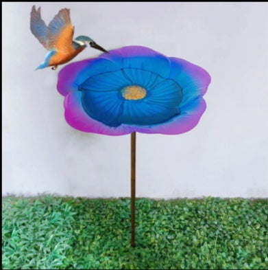 Ground Metal Flower With Sheep Hook Bird Feeder