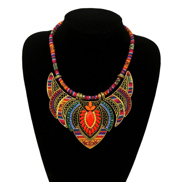 Bohemian Ethnic Style Exaggerated Necklace, Color Alloy Diamond Necklace Female Jewelry
