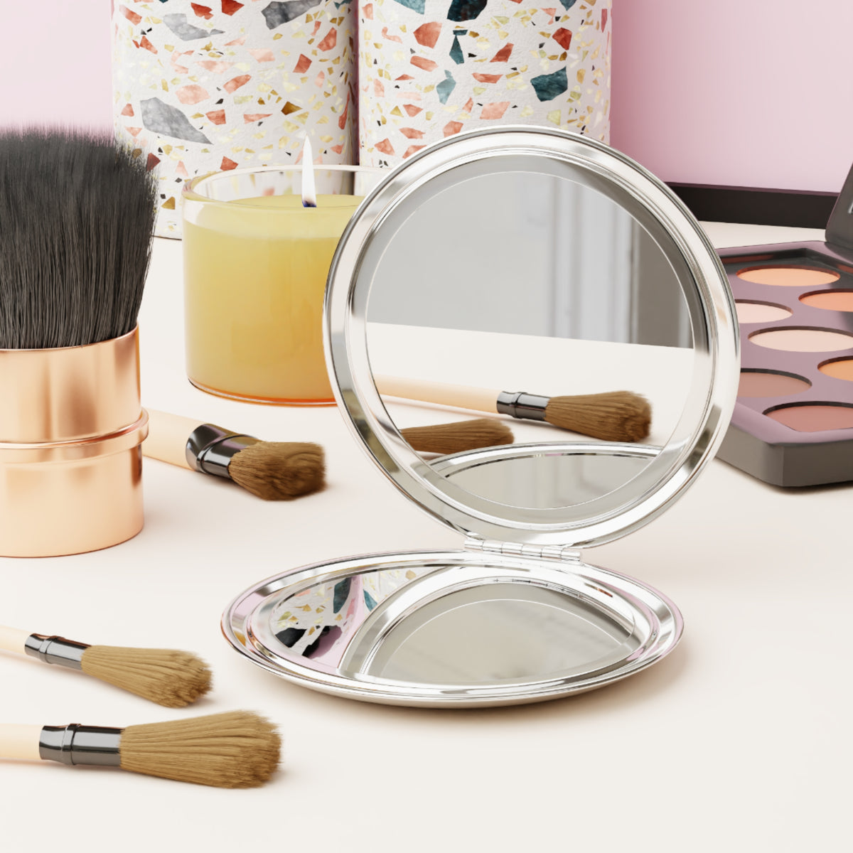 Vintage Fancy Compact Travel Mirror