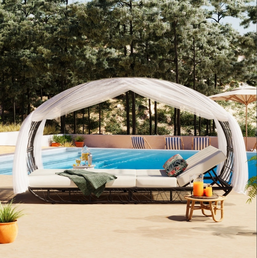 GO 90.55 Outdoor Patio Daybed With Curtain, Sunbed With Cushion And Colorful Pillow, Wicker Lounge
