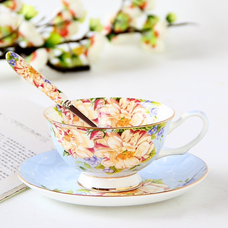 Ceramic Plates and Cups