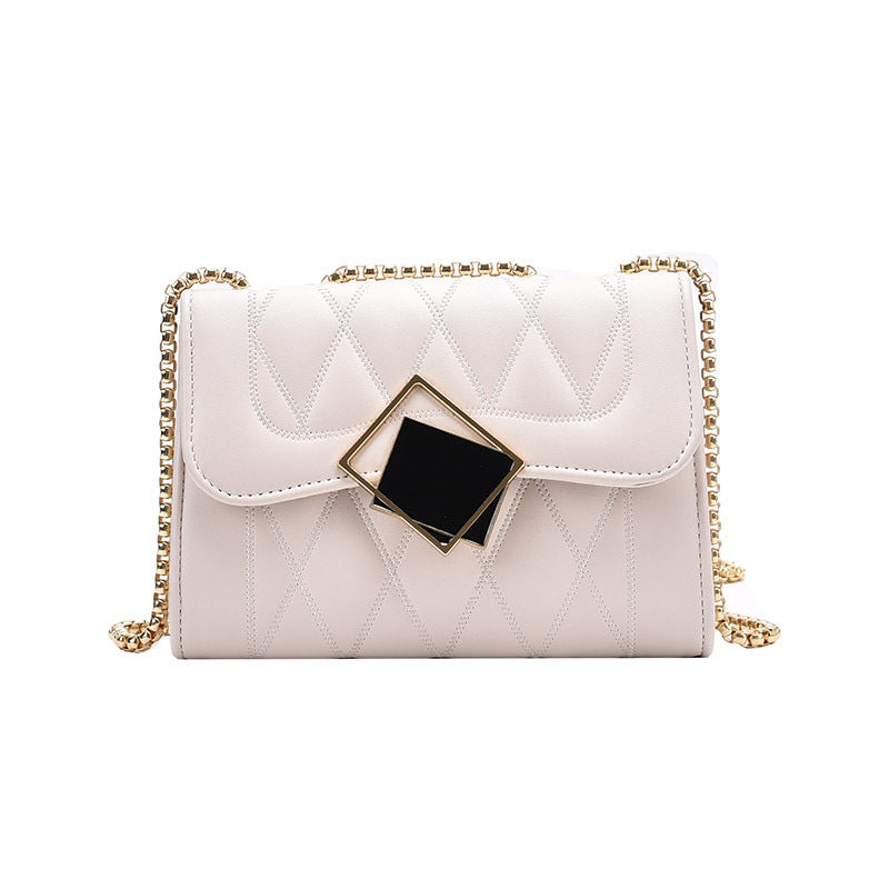 Chain Embroidered Thread With a Single Shoulder Bag