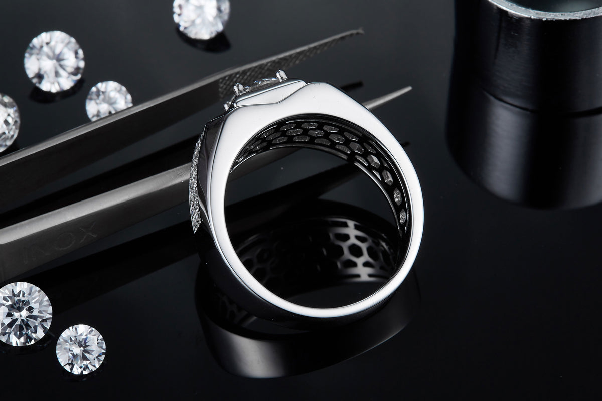 Men's 1-Carat Luxury And Fashionable Light Luxury Jewelry Silver Ring Set With Top-Quality Moissanite, S925 Silver-Plated Platinum