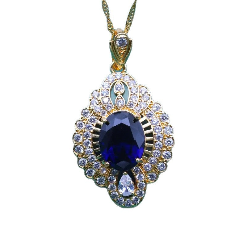 Geometric Design Heavy Industry Over Zircon-inlaid Pendant Necklace