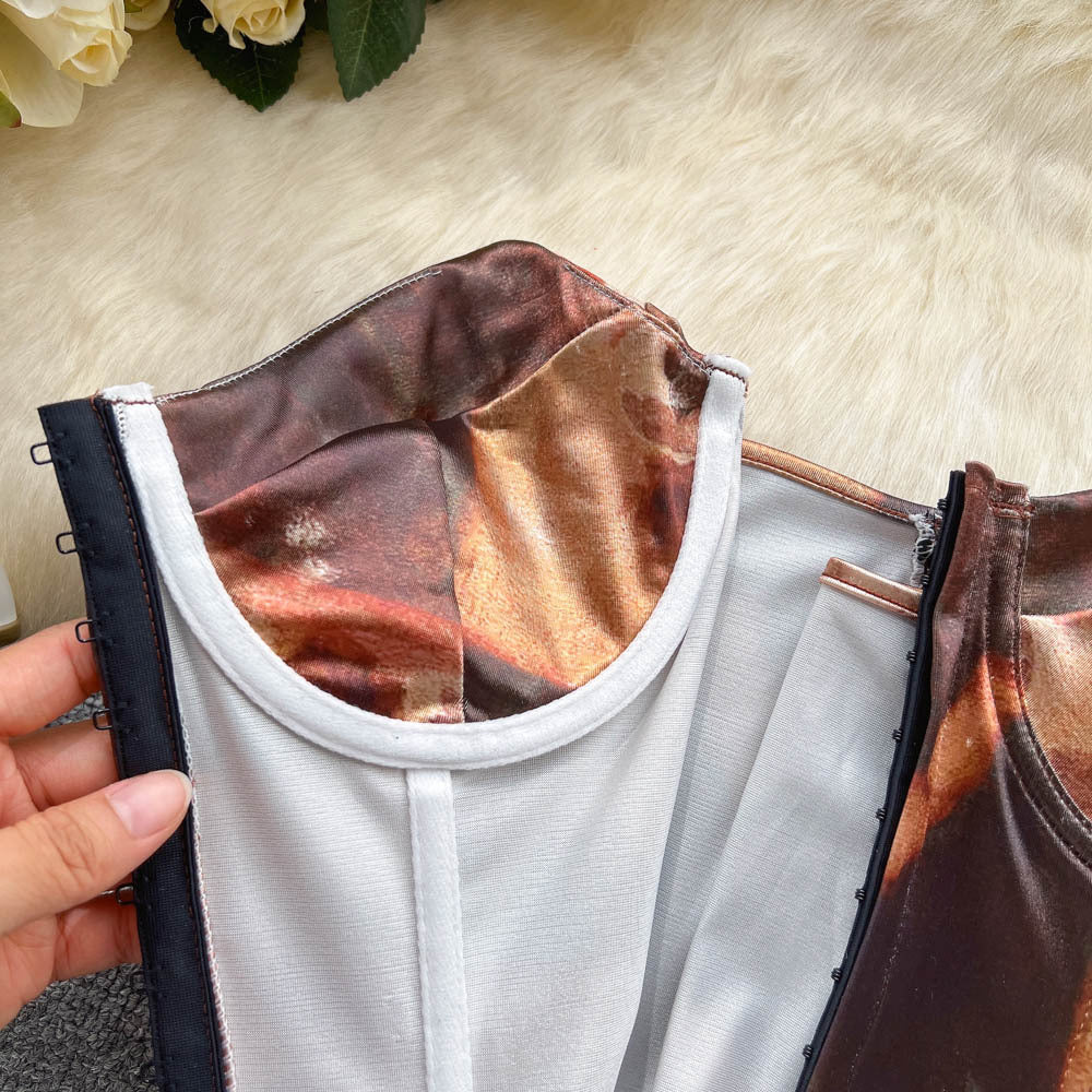 A Backless Top With A Chest And A High-waisted Crop Top