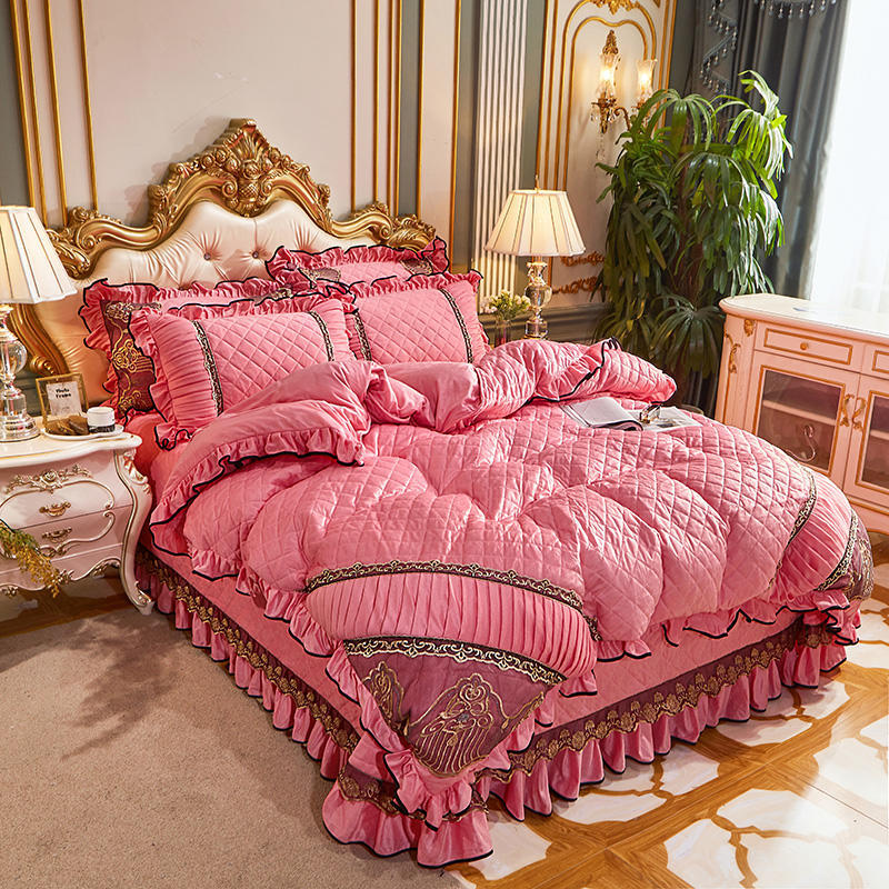 European Style Lace Warm Milk Velvet Four-Piece Coral Velvet