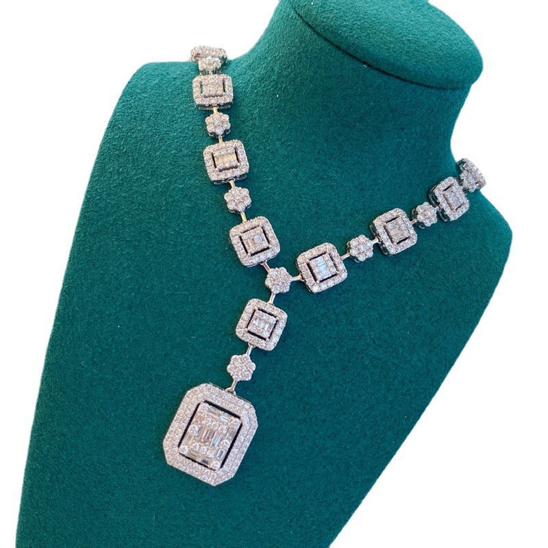 Luxurious And Light Luxury Ice Sugar Diamond Necklace Is Detachable