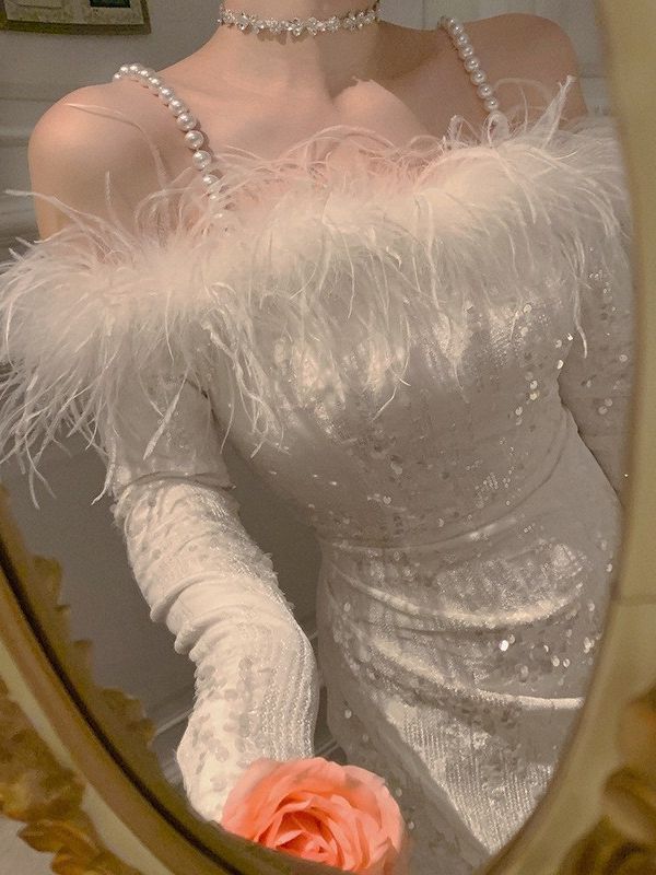 Sequined Feather Off-shoulder New Banquet Party C- Bit Evening Dress For Women