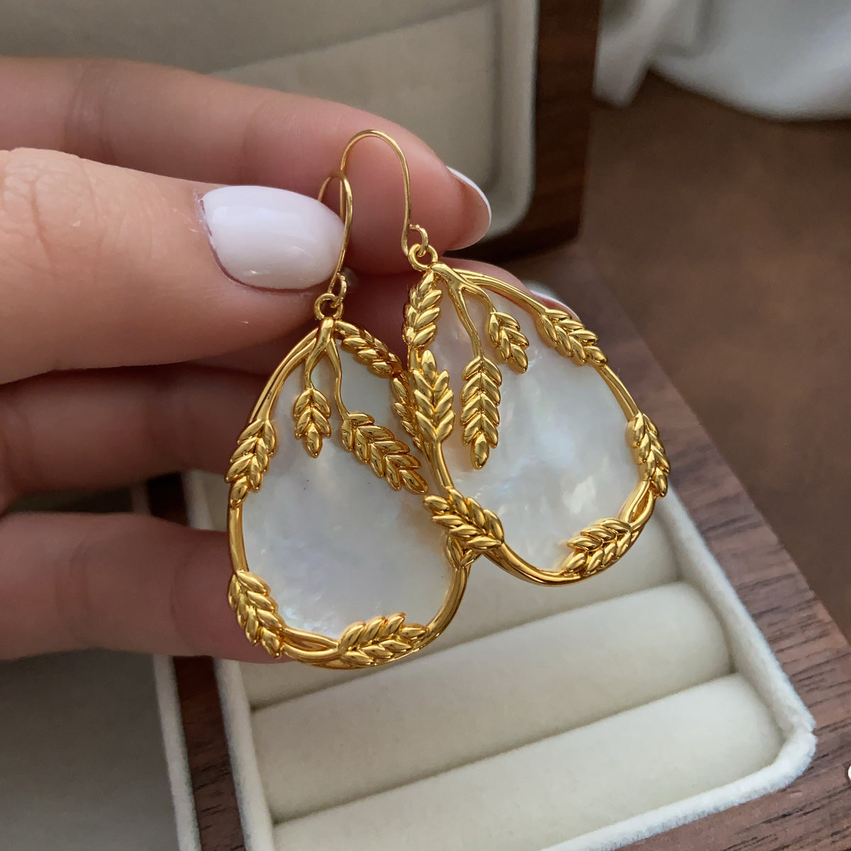 Shell Lace Earrings Exquisite Heavy Industry