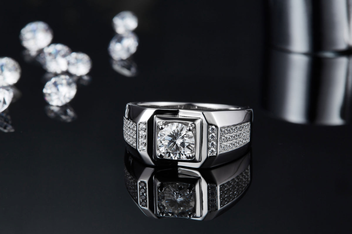 Men's 1-Carat Luxury And Fashionable Light Luxury Jewelry Silver Ring Set With Top-Quality Moissanite, S925 Silver-Plated Platinum
